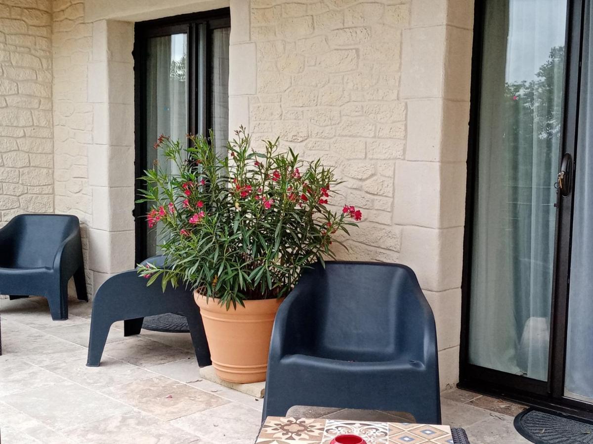 Saint-Maximin  L'Atelier B&B 외부 사진